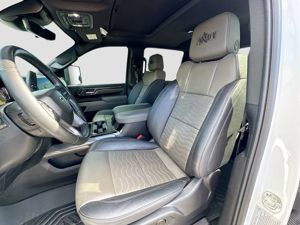 Used 2025 Chevrolet Silverado 2500 ZR2 w/ ZR2 Bison Edition image 19