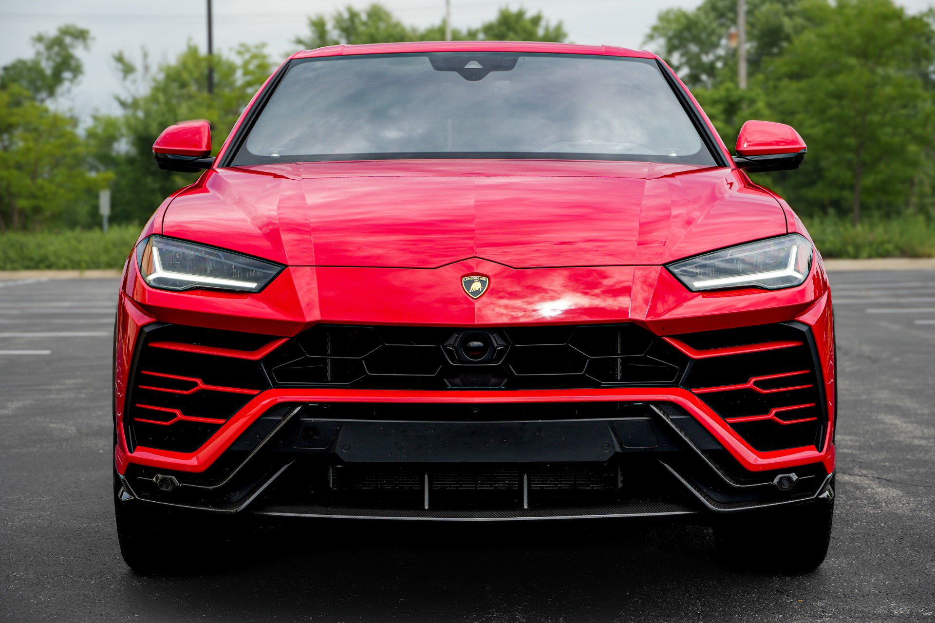 Used 2019 Lamborghini Urus AWD/4WD image 2
