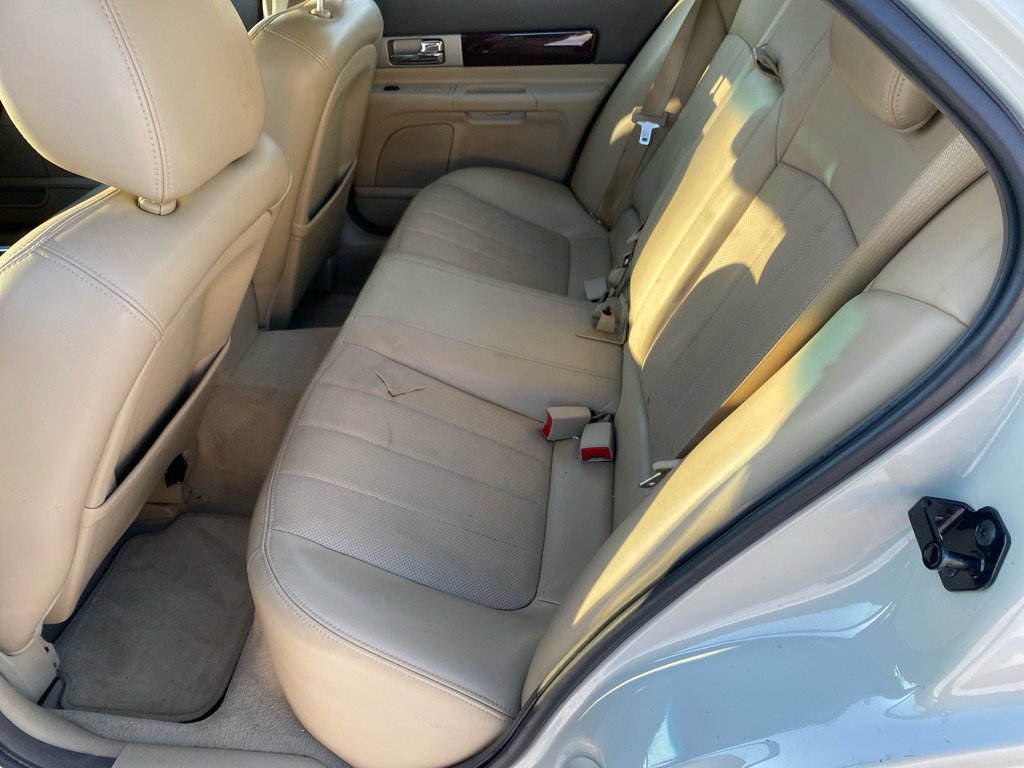 Used 2006 Lincoln LS image 17