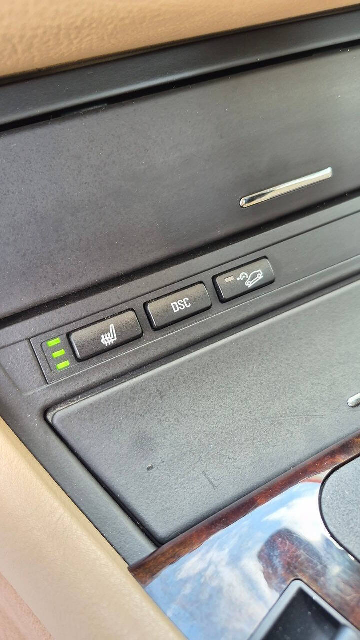Used 2004 BMW 325xi Sedan AWD/4WD image 42