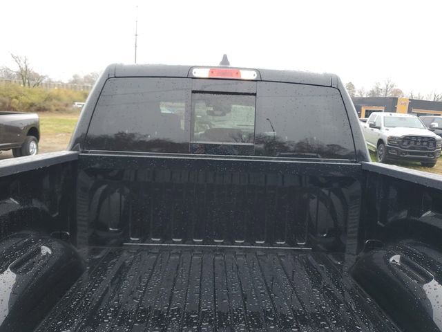 New 2026 RAM 1500 4x4 Crew Cab image 5