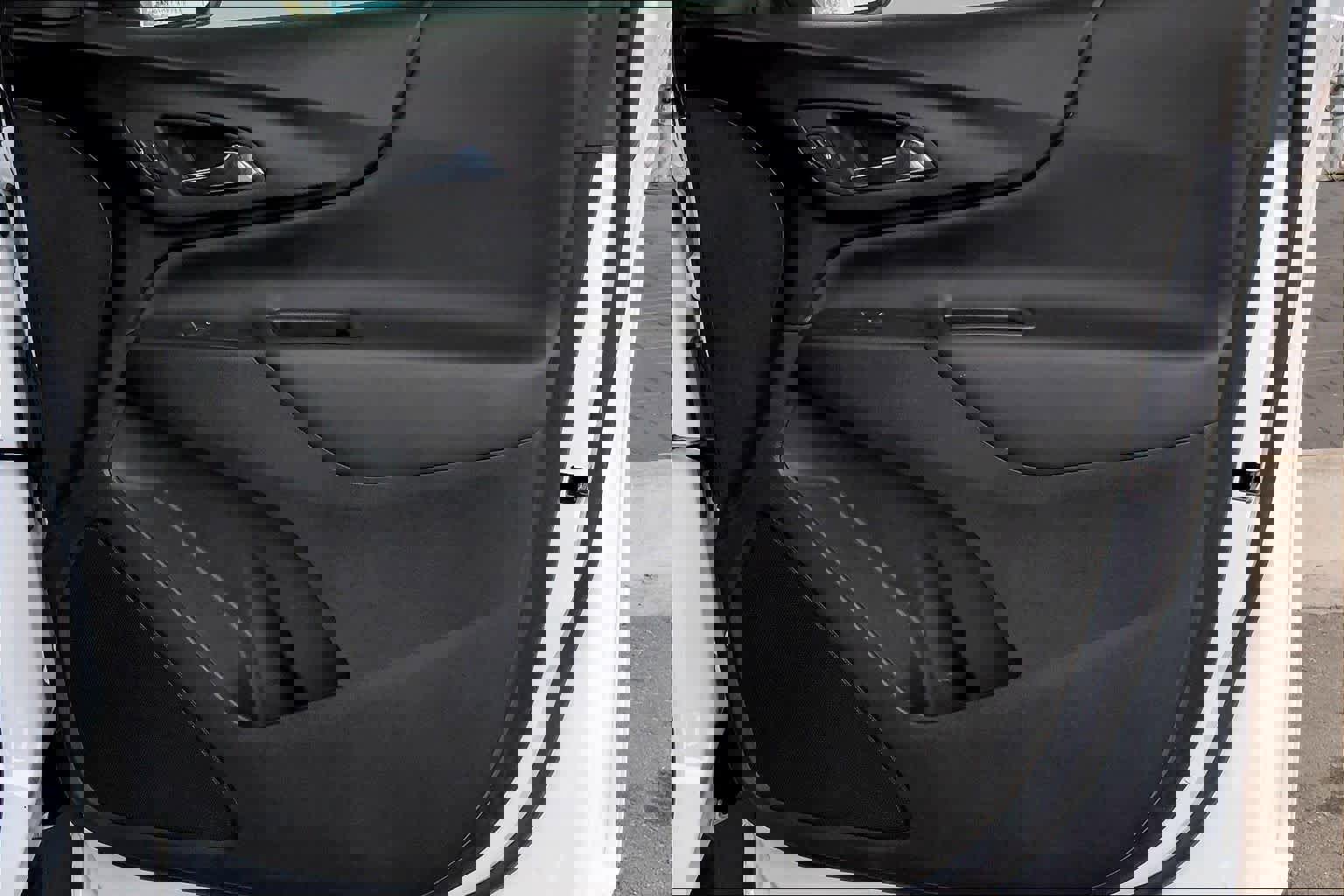 Used 2024 Chevrolet Equinox LT image 44