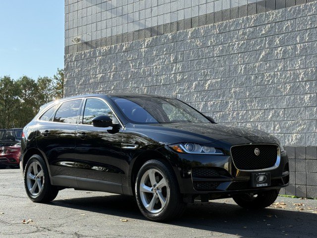 Used 2017 Jaguar F-PACE Premium AWD/4WD image 4