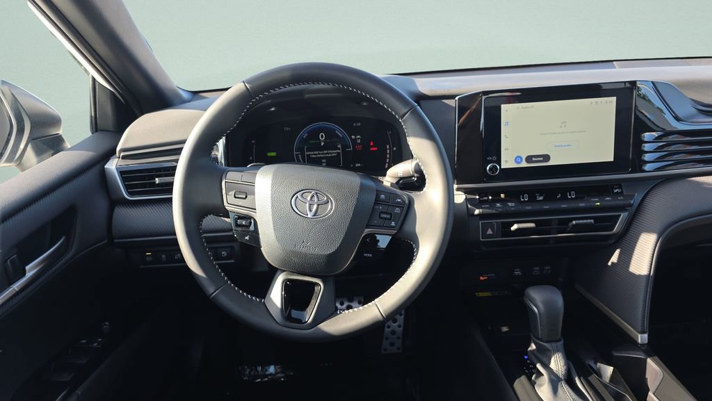 Used 2026 Toyota Camry SE FWD image 12