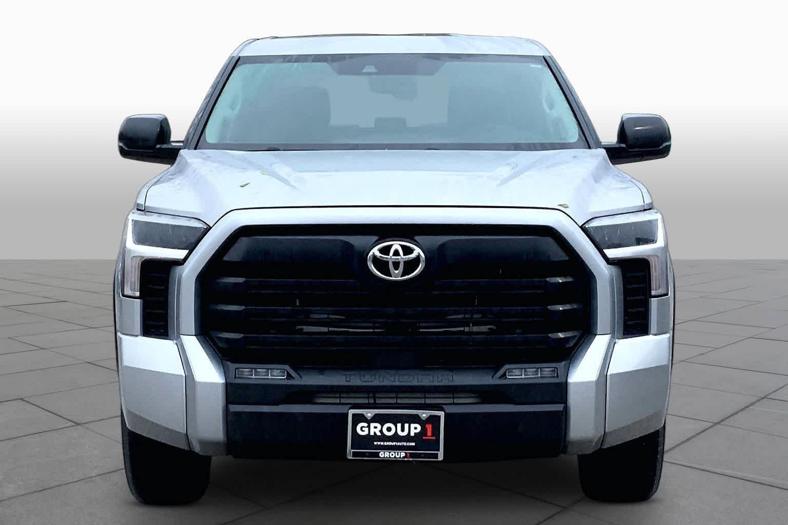Used 2022 Toyota Tundra SR5 RWD image 4