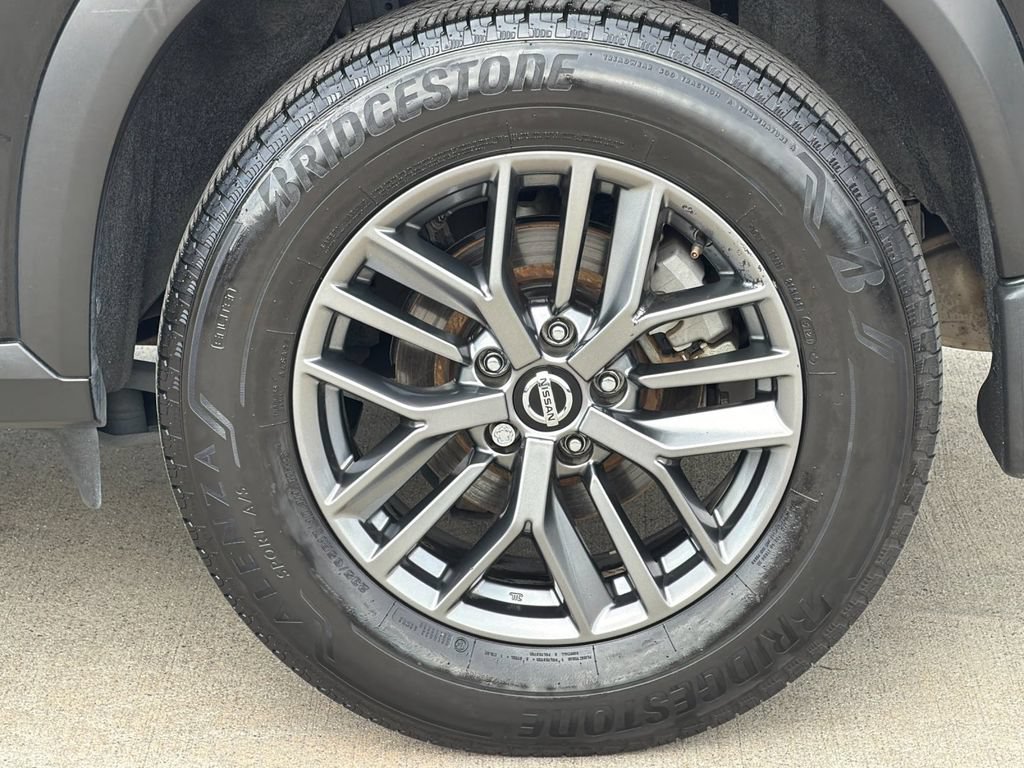 Used 2021 Nissan Rogue S FWD image 26