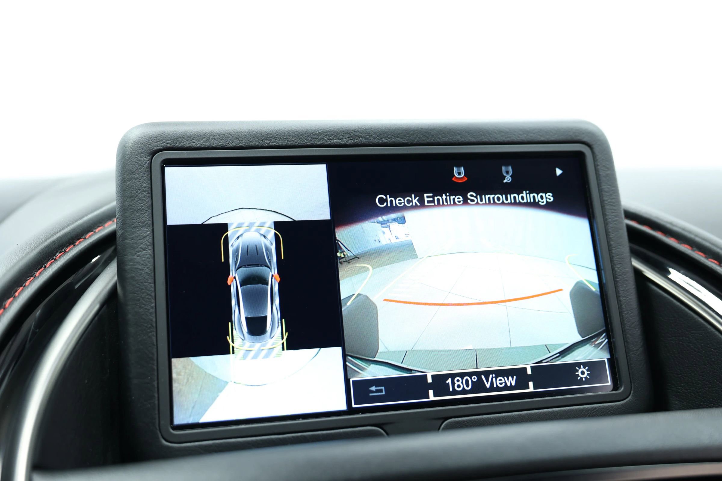 Used 2018 Aston Martin DB11 V12 image 31