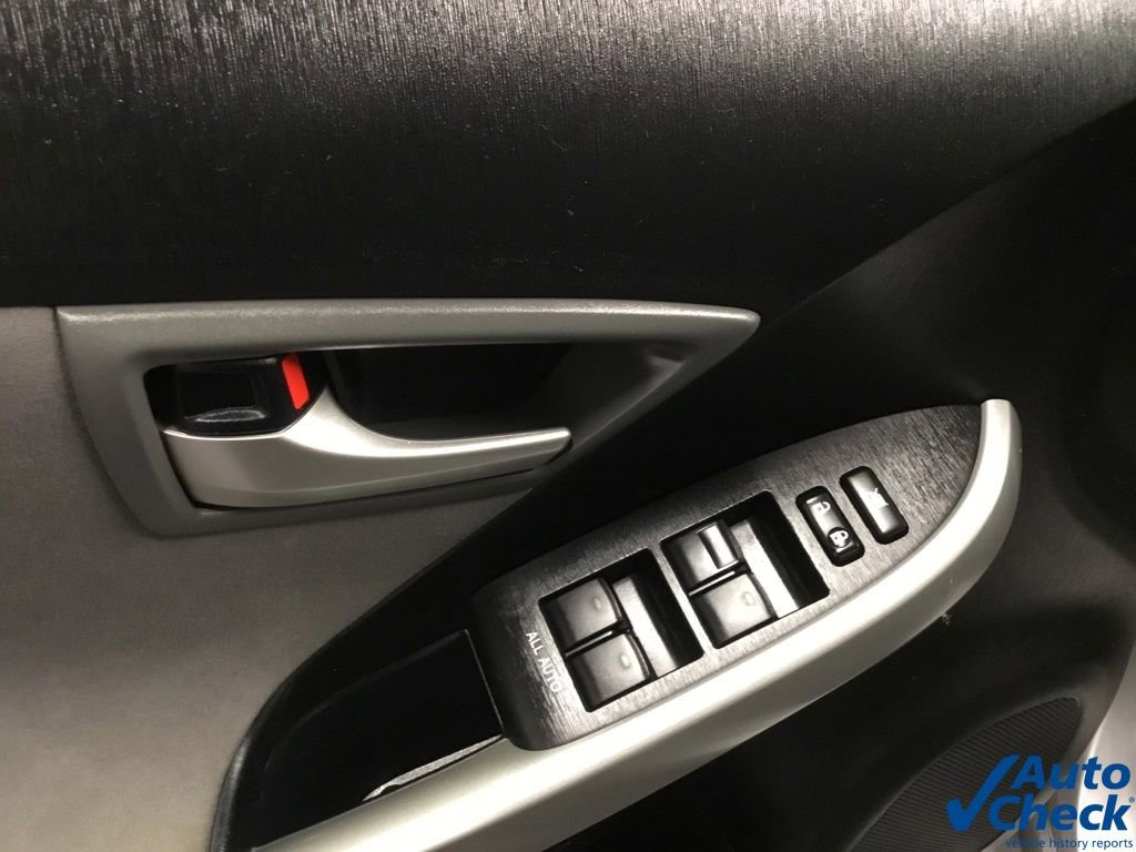 Used 2015 Toyota Prius Three w/ Solar Roof Package image 24