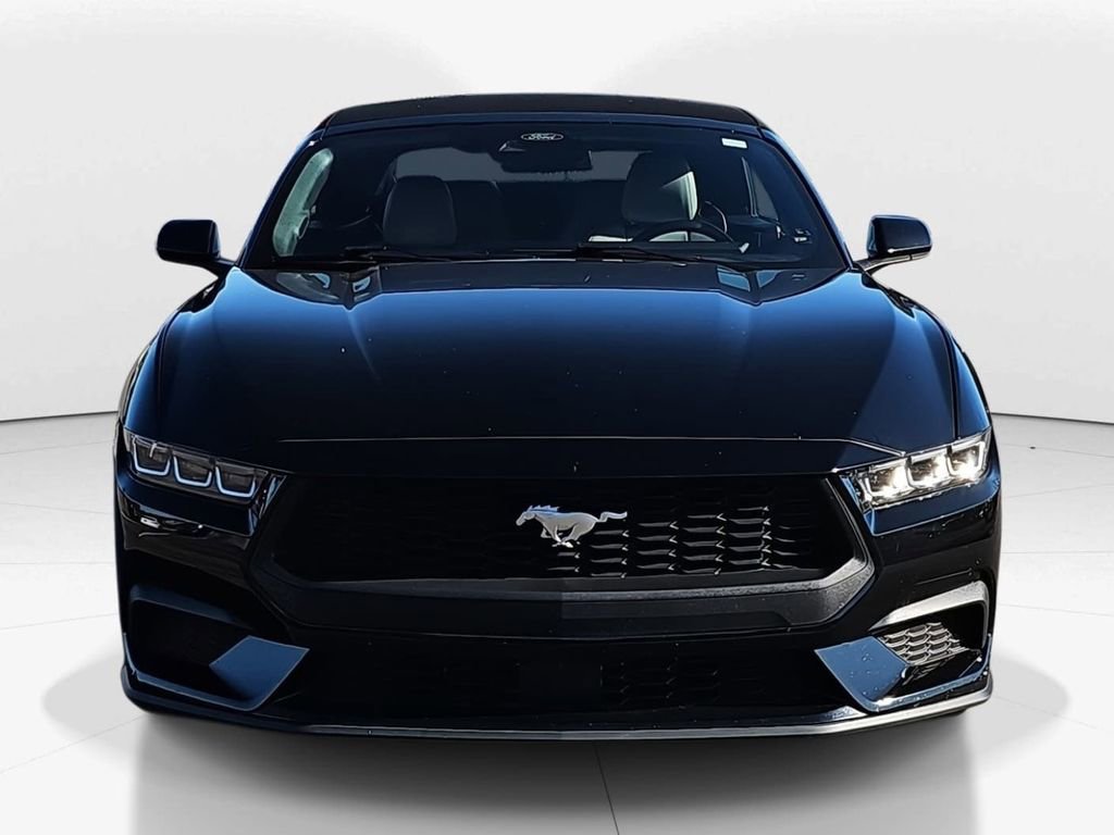 Used 2024 Ford Mustang Premium image 11