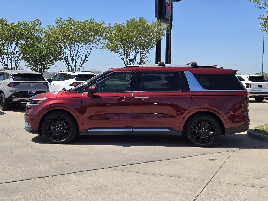 Certified 2022 Kia Carnival SX image 12