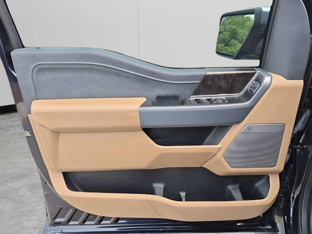 Used 2022 Ford F150 Lariat w/ Max Trailer Tow Package image 26