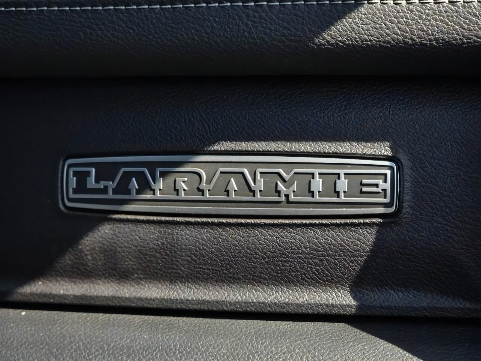 Used 2024 RAM 3500 Laramie w/ Night Edition AWD/4WD image 14
