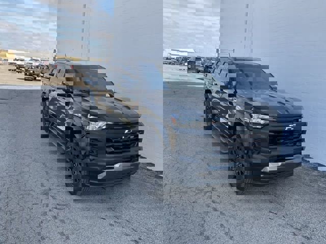 Used 2023 Chevrolet Colorado Trail Boss w/ Technology Package