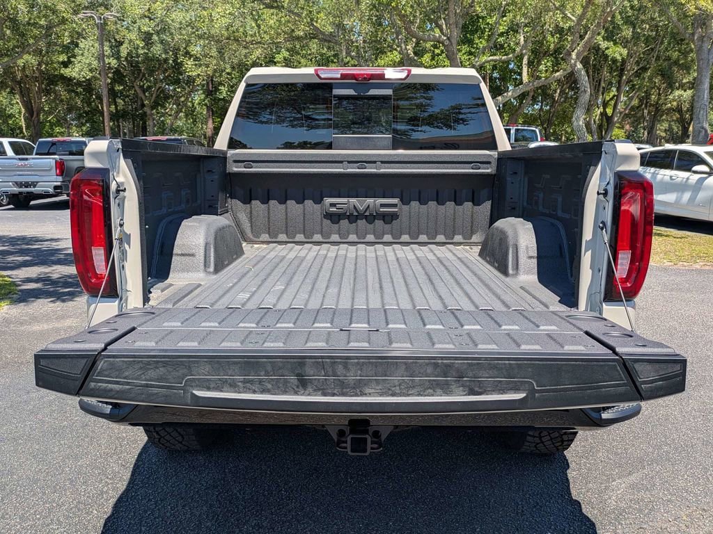 New 2026 GMC Sierra 1500 AT4X AWD/4WD image 13