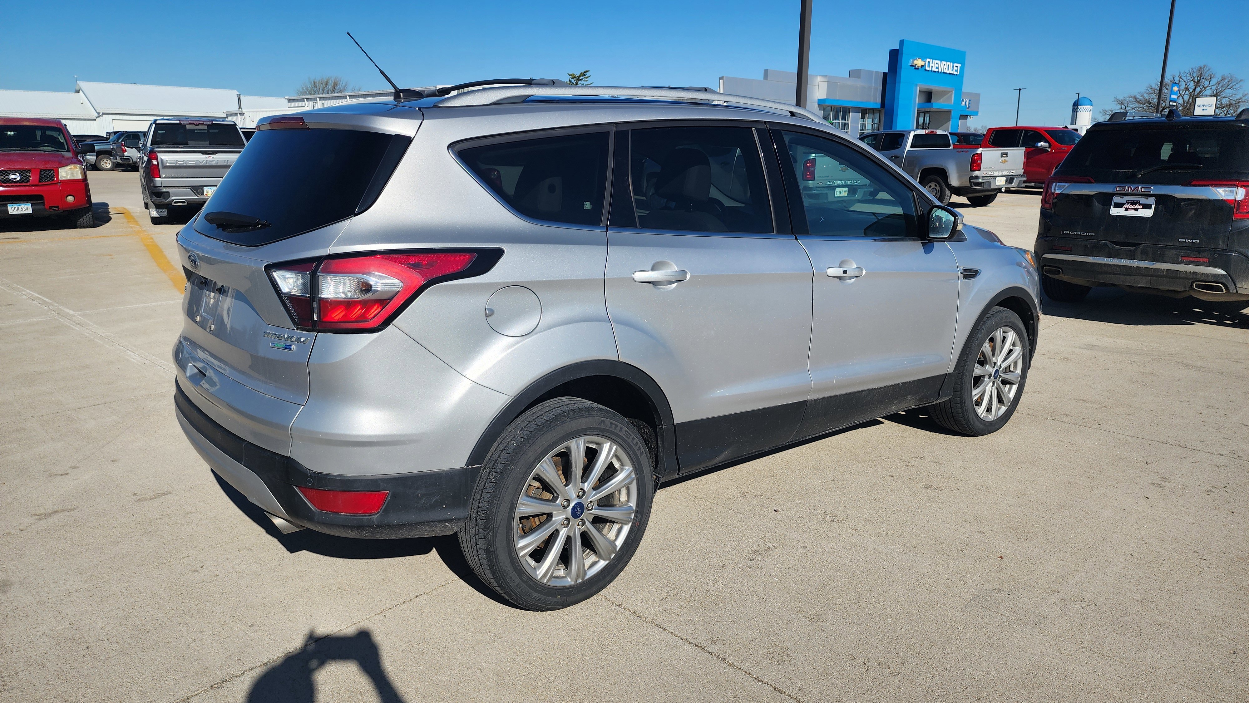 Used 2017 Ford Escape Titanium AWD/4WD image 4