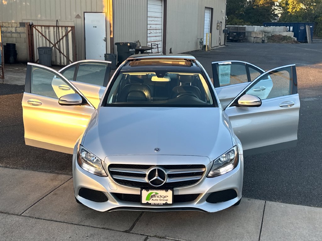 Used 2018 Mercedes-Benz C 300 4MATIC Sedan image 26