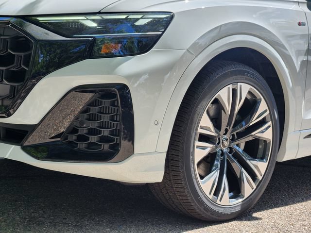 New 2026 Audi Q8 Premium Plus AWD/4WD image 7