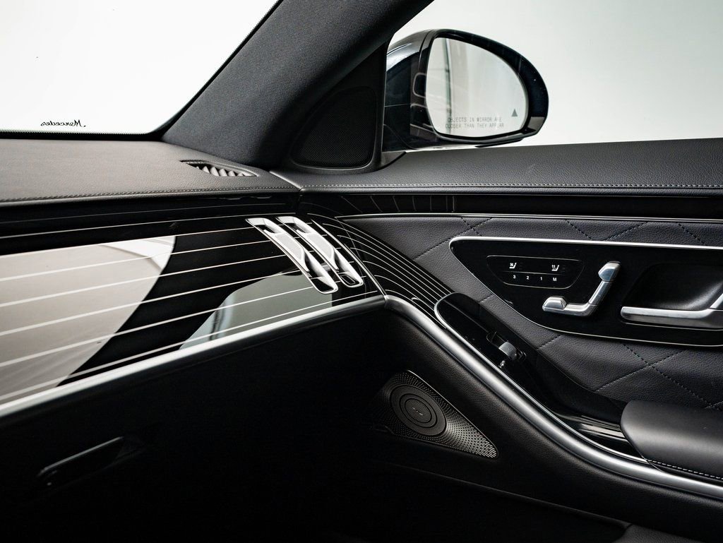 Certified 2024 Mercedes-Benz S 580 4MATIC Sedan image 40