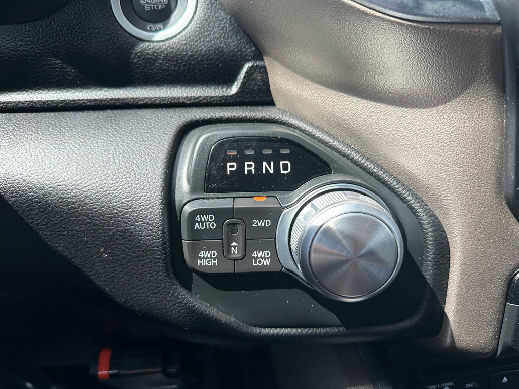 Used 2019 RAM 1500 Laramie image 18