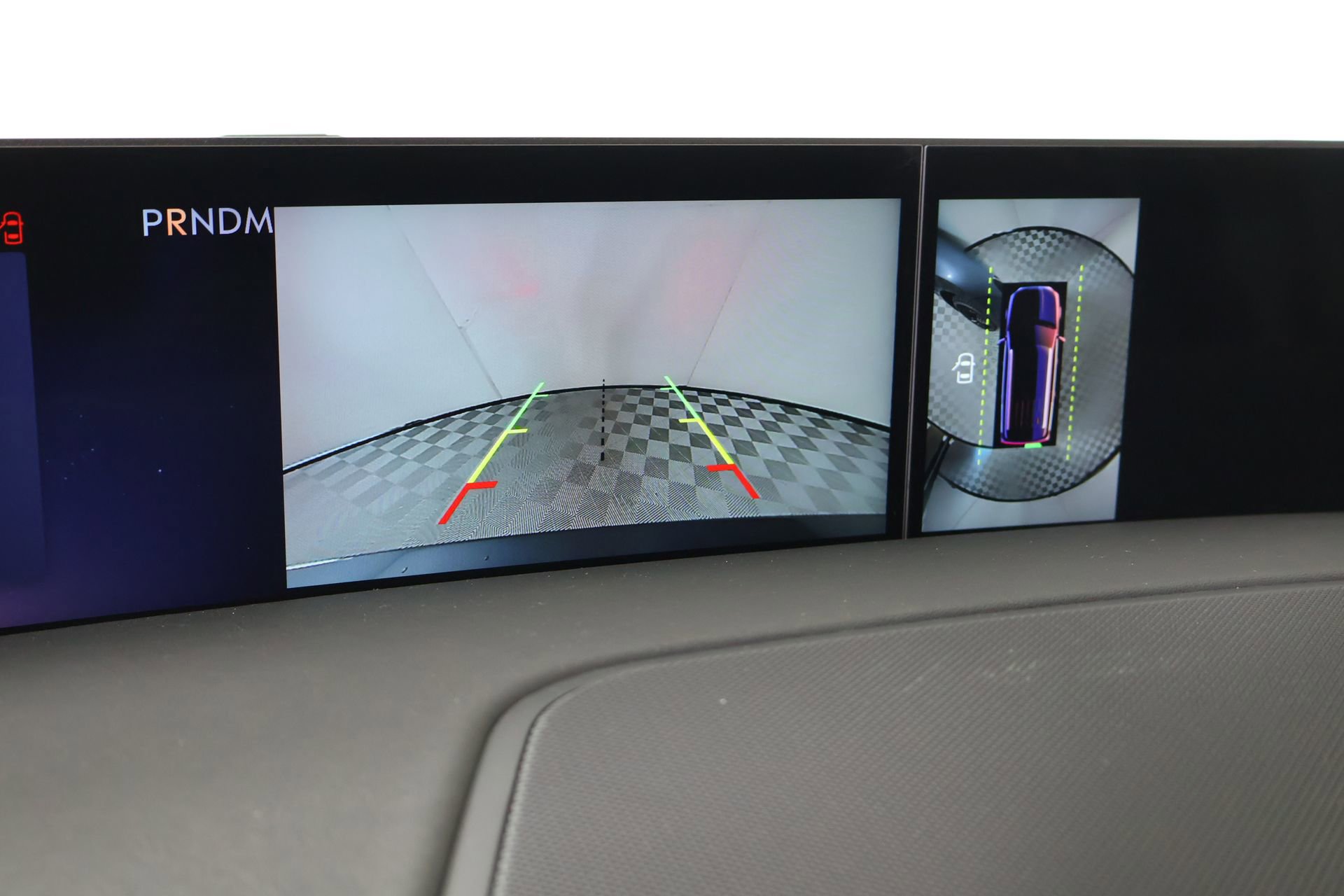 New 2026 Lincoln Navigator Reserve w/ Jet Appearance Package image 6