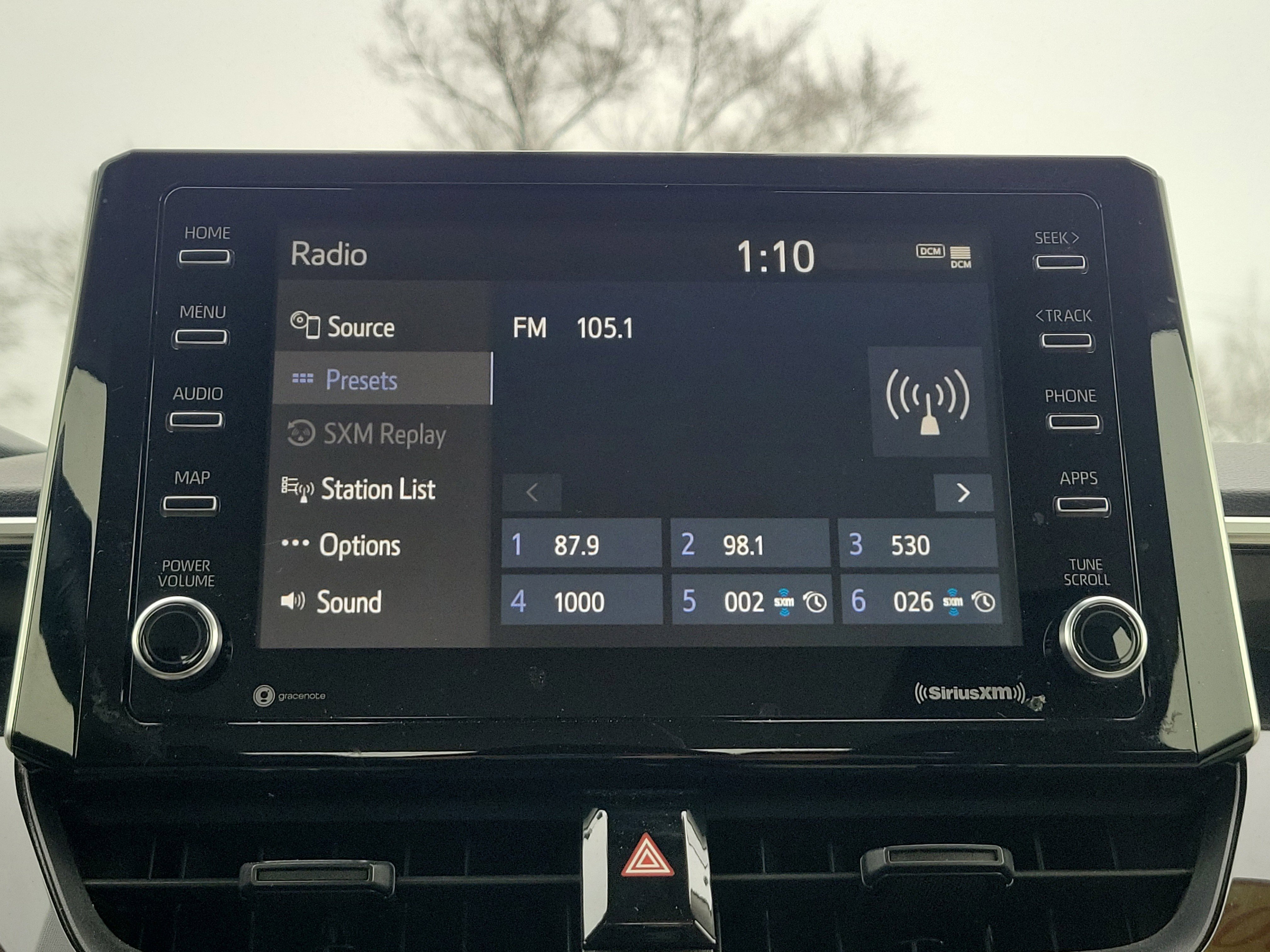 Used 2021 Toyota Corolla LE image 25