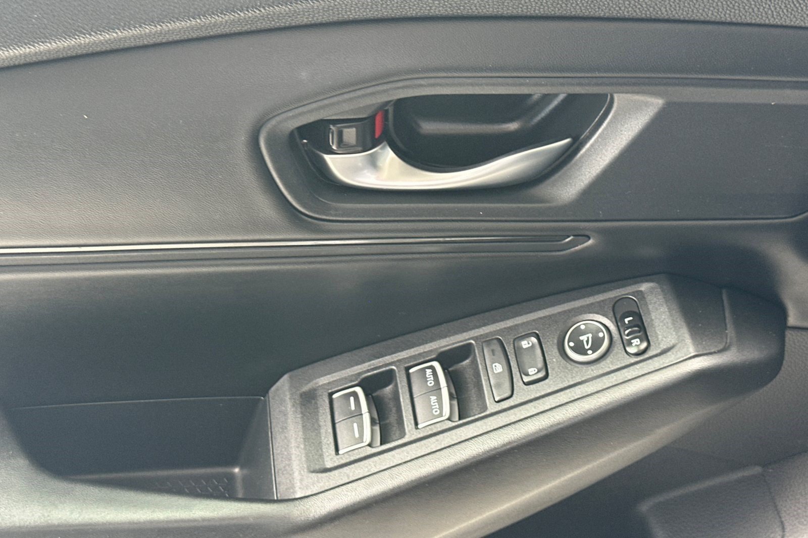 Used 2024 Honda Accord EX image 14
