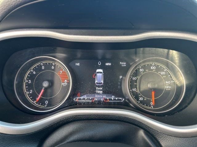 Used 2018 Jeep Cherokee Trailhawk w/ Quick Order Package 27L image 15