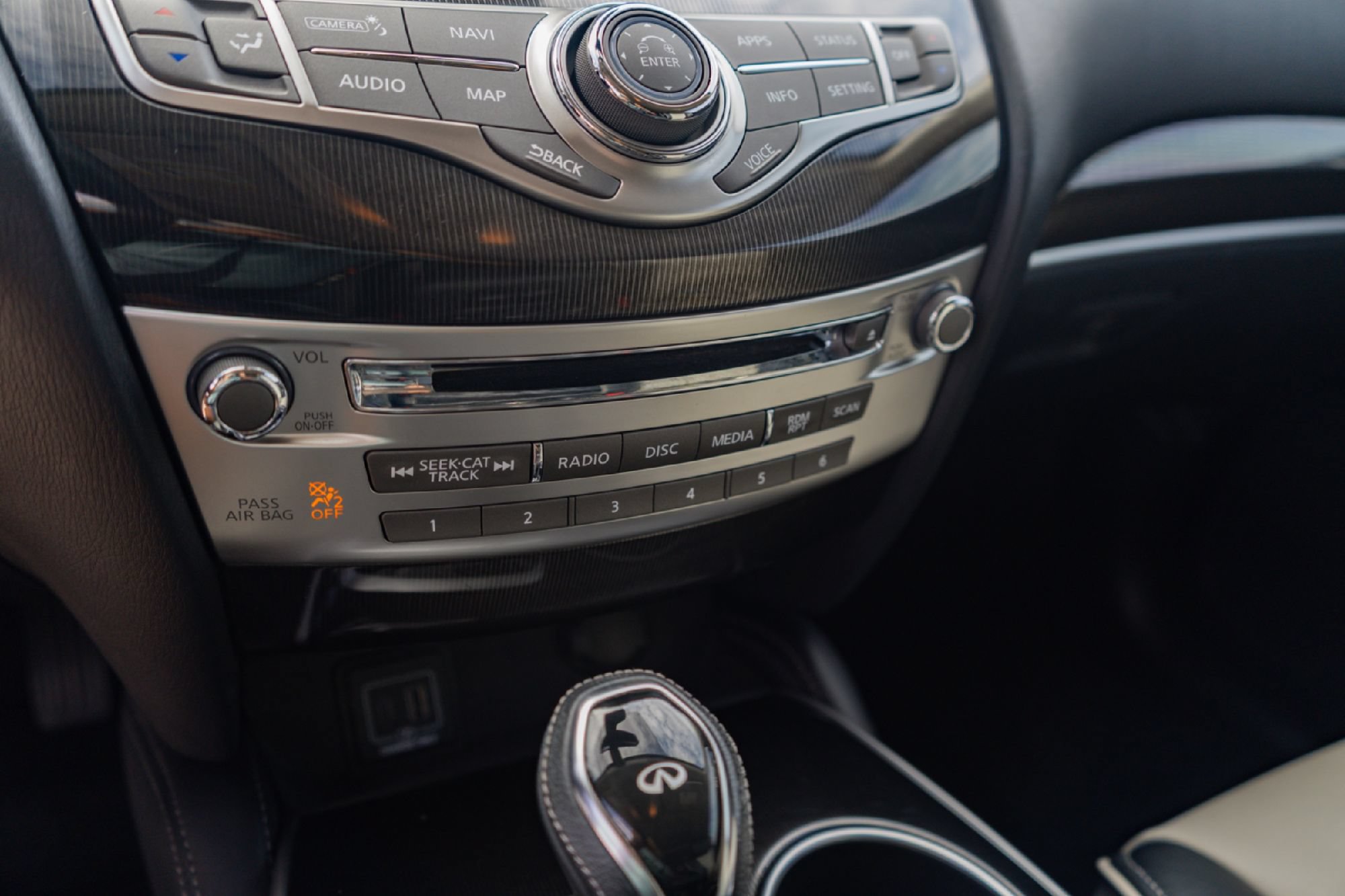 Used 2020 INFINITI QX60 Signature Edition FWD image 17