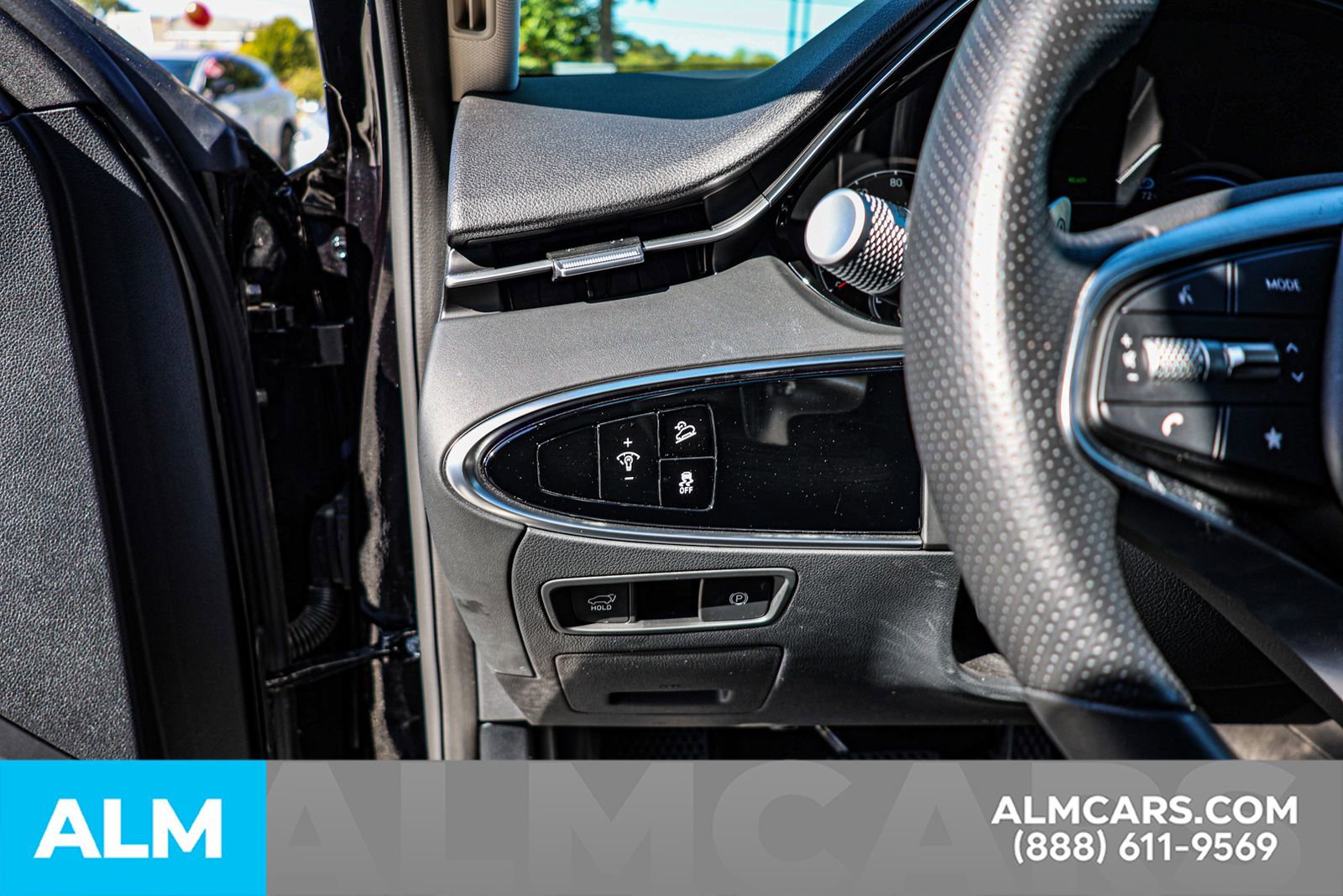 Used 2024 Genesis Electrified GV70 Advanced image 22