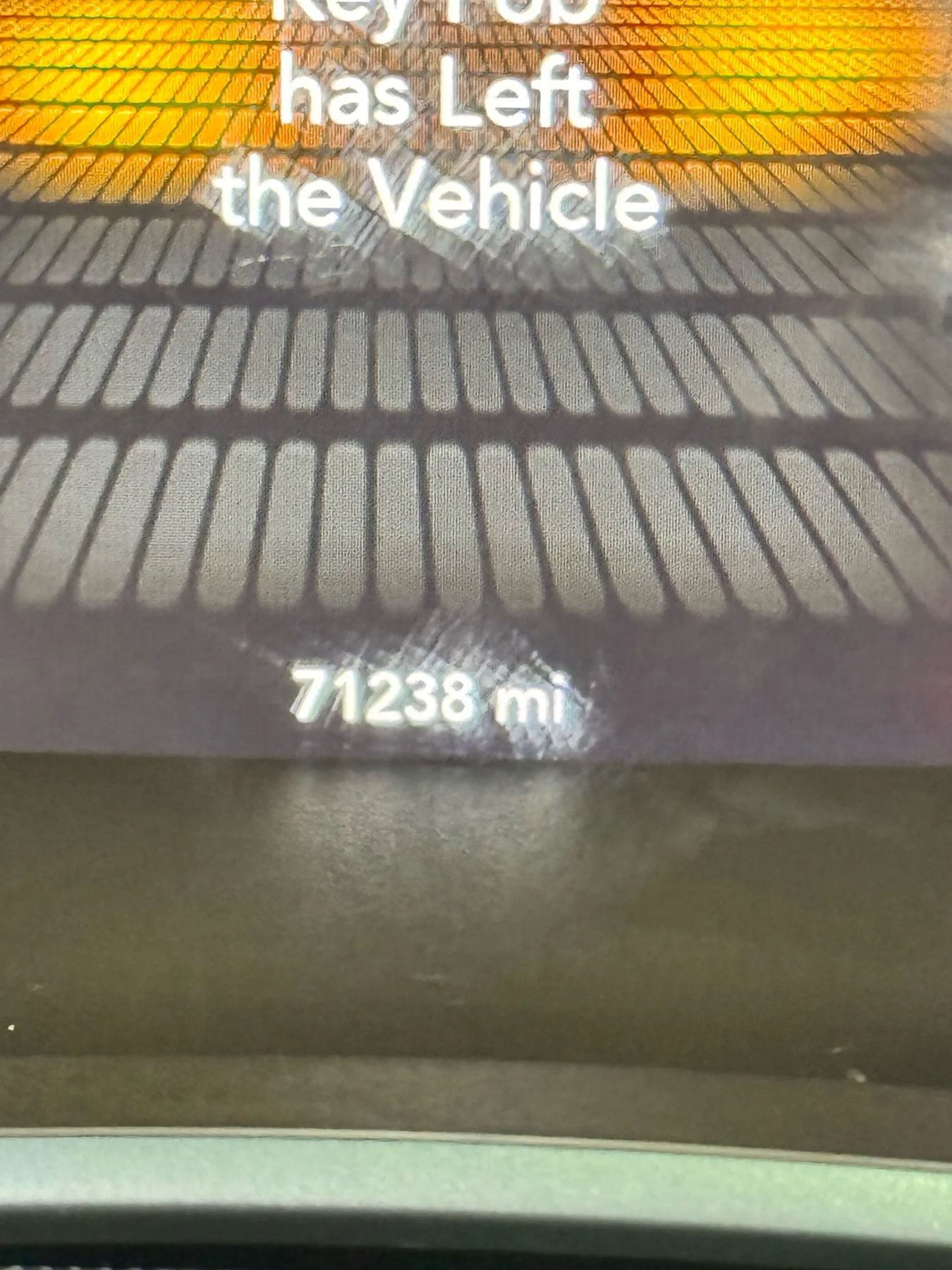 Used 2015 Dodge Challenger SRT w/ Technology Group image 18