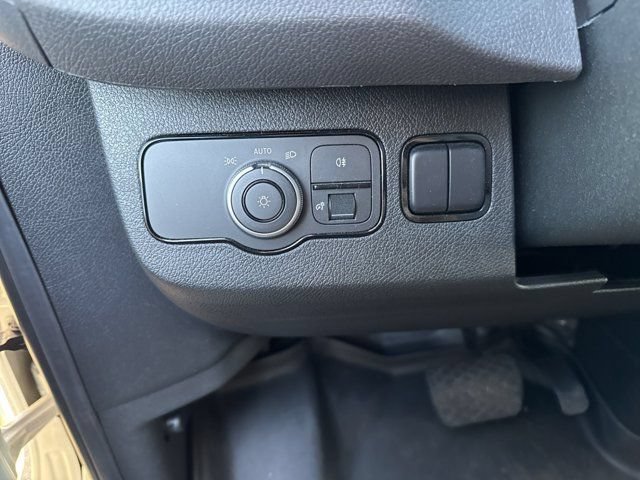Used 2025 Mercedes-Benz Sprinter 2500 image 14