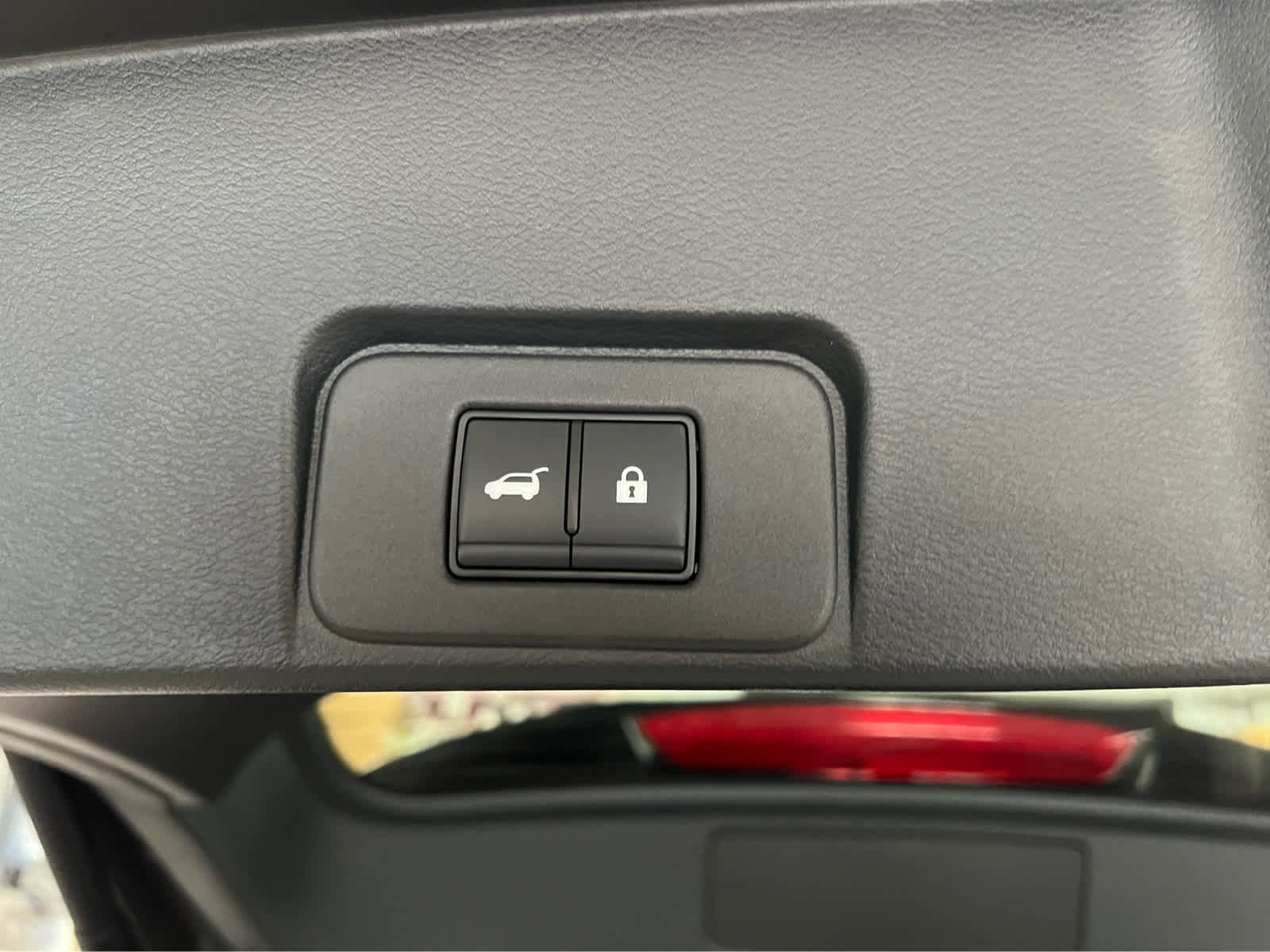 Used 2024 Nissan Rogue Platinum w/ Platinum Premium Package image 25
