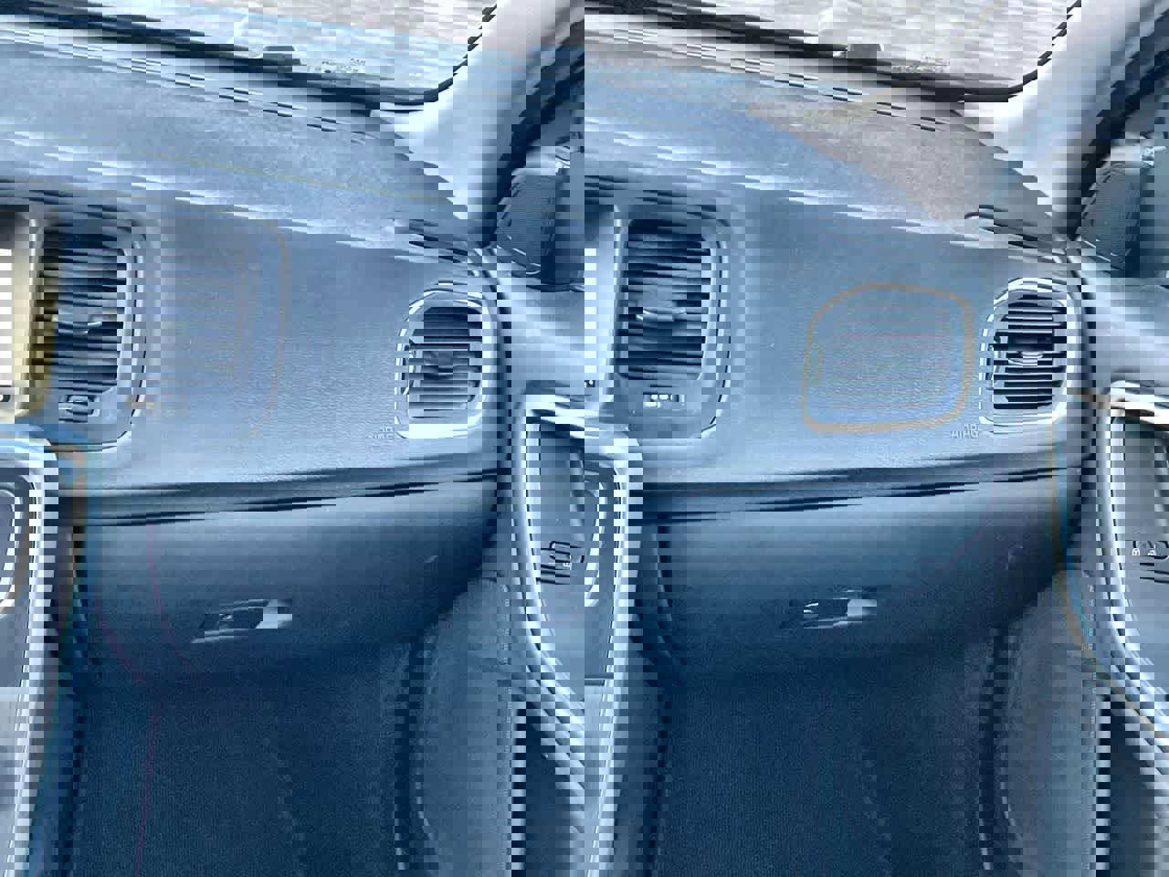 Used 2016 Volvo S60 T5 Premier image 16