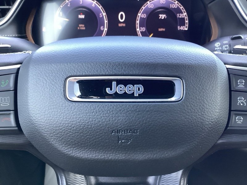 New 2025 Jeep Grand Cherokee L Laredo w/ Luxury Tech Group I image 31