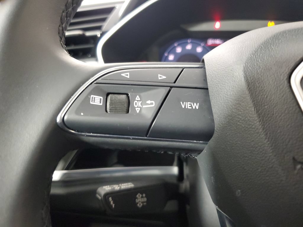 Used 2023 Audi Q3 2.0T Premium w/ Convenience Package AWD/4WD image 22