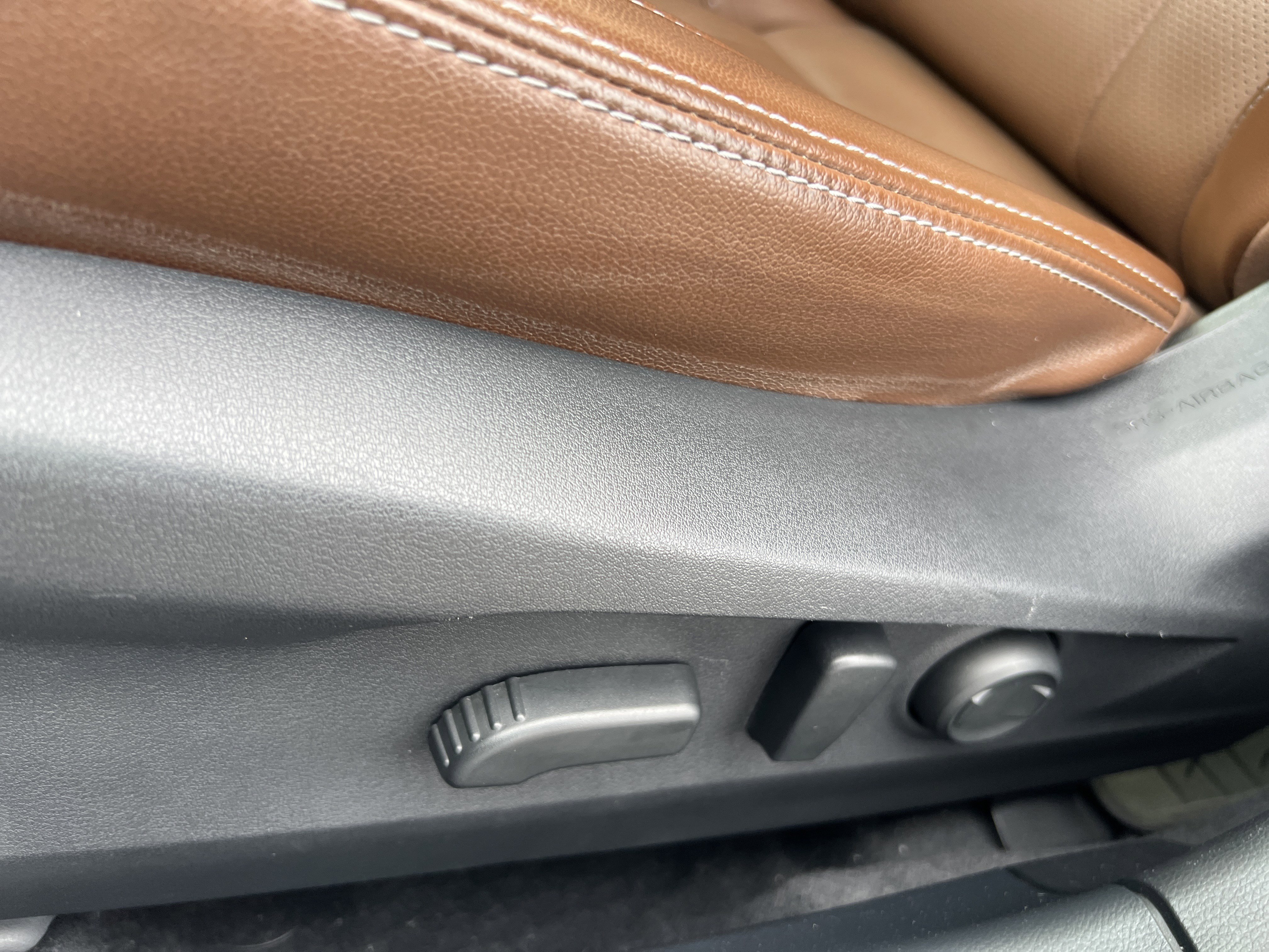 Used 2022 Subaru Outback Touring image 22