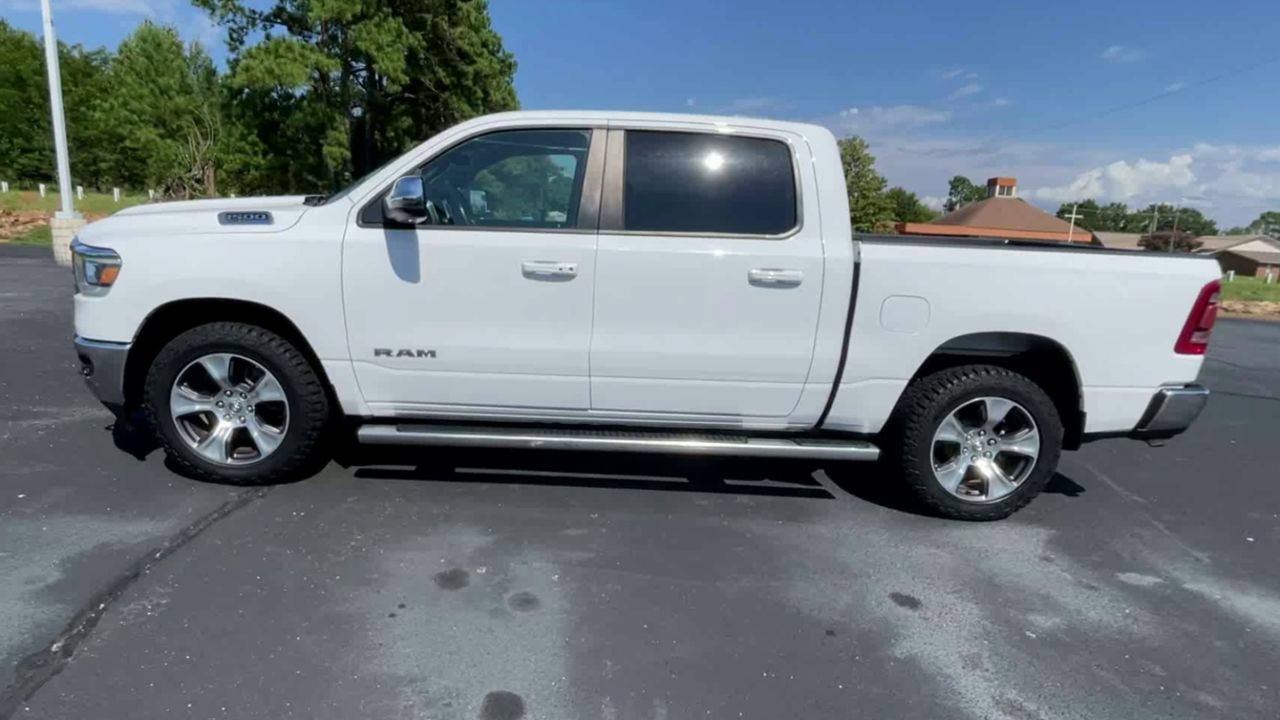 Used 2023 RAM 1500 Laramie AWD/4WD image 5