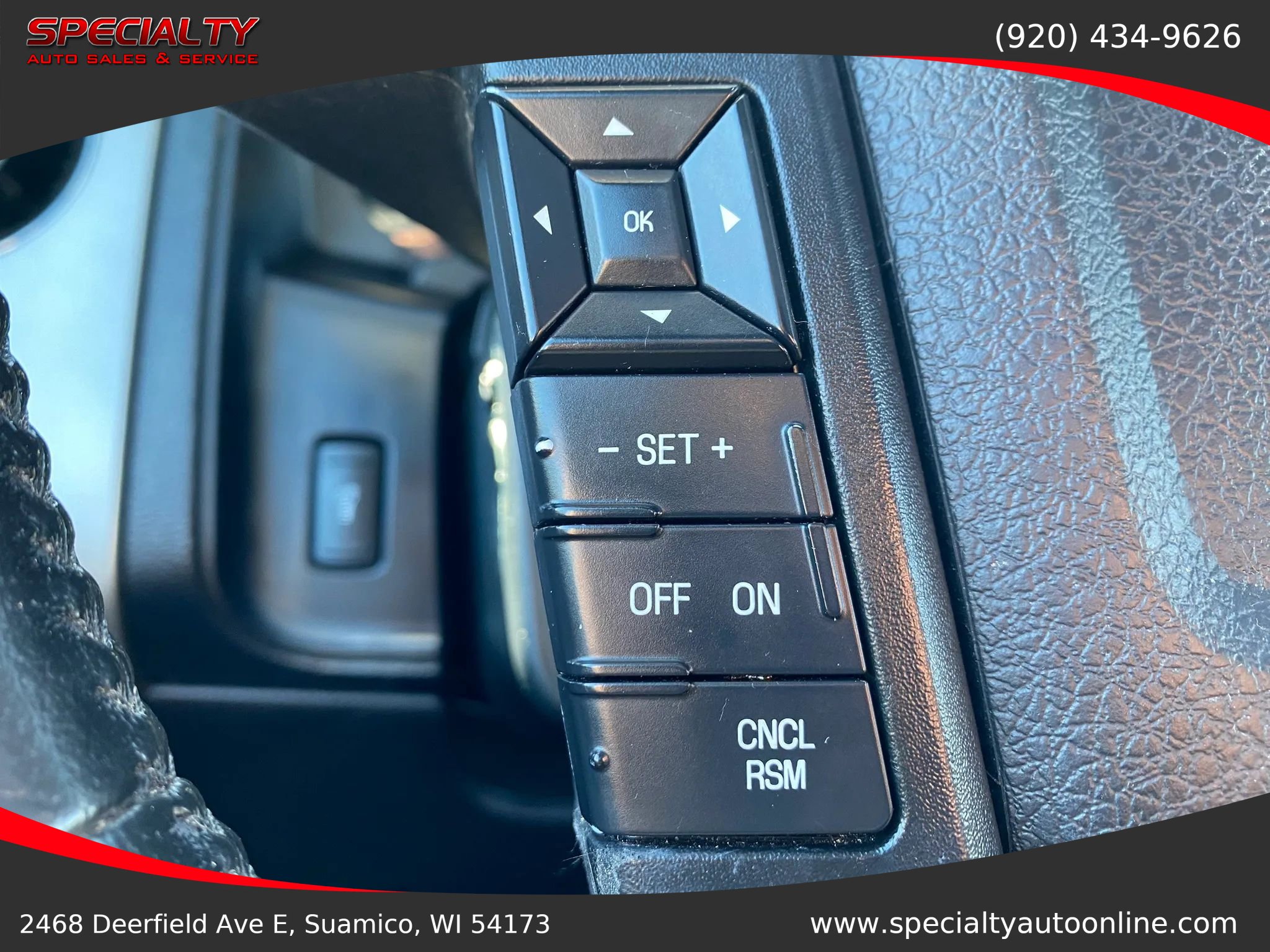 Used 2016 Ford Expedition XLT w/ Equipment Group 202A AWD/4WD image 15