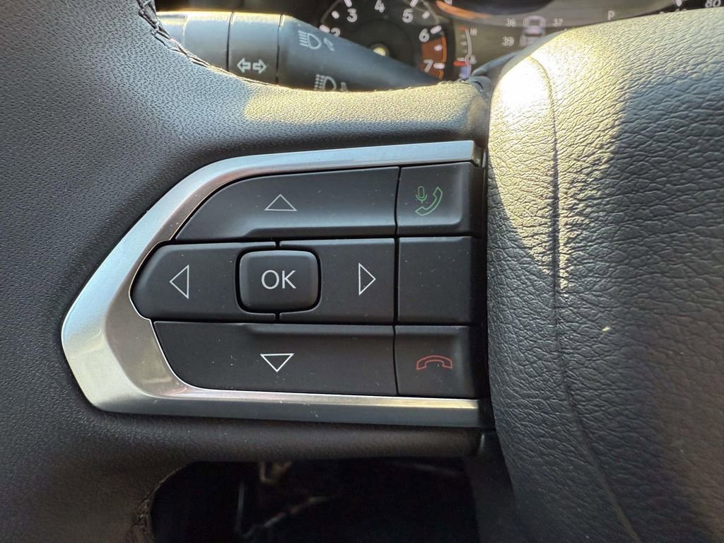 Used 2024 Jeep Compass Limited AWD/4WD image 23
