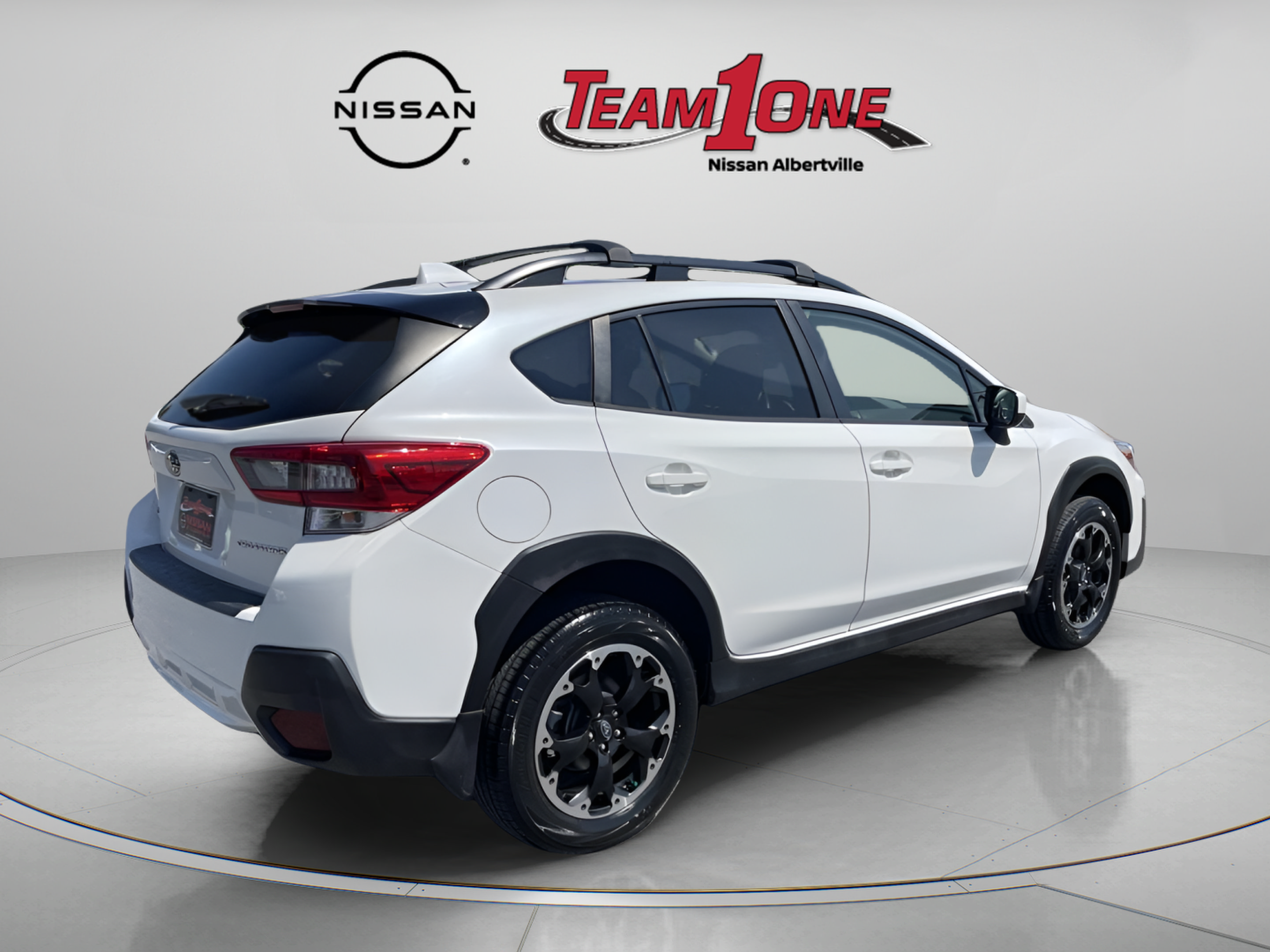 Used 2021 Subaru Crosstrek 2.0i Premium w/ Moonroof Package AWD/4WD image 8