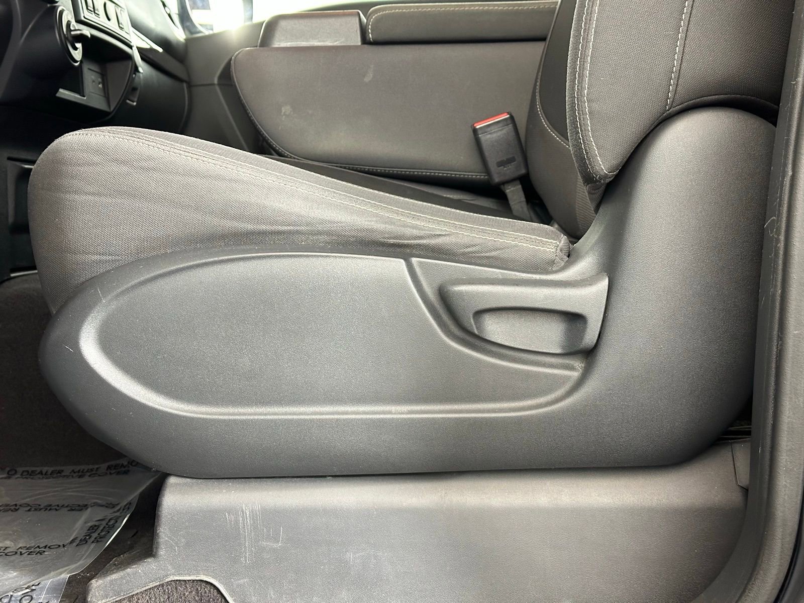 Used 2023 Nissan Titan SV image 8