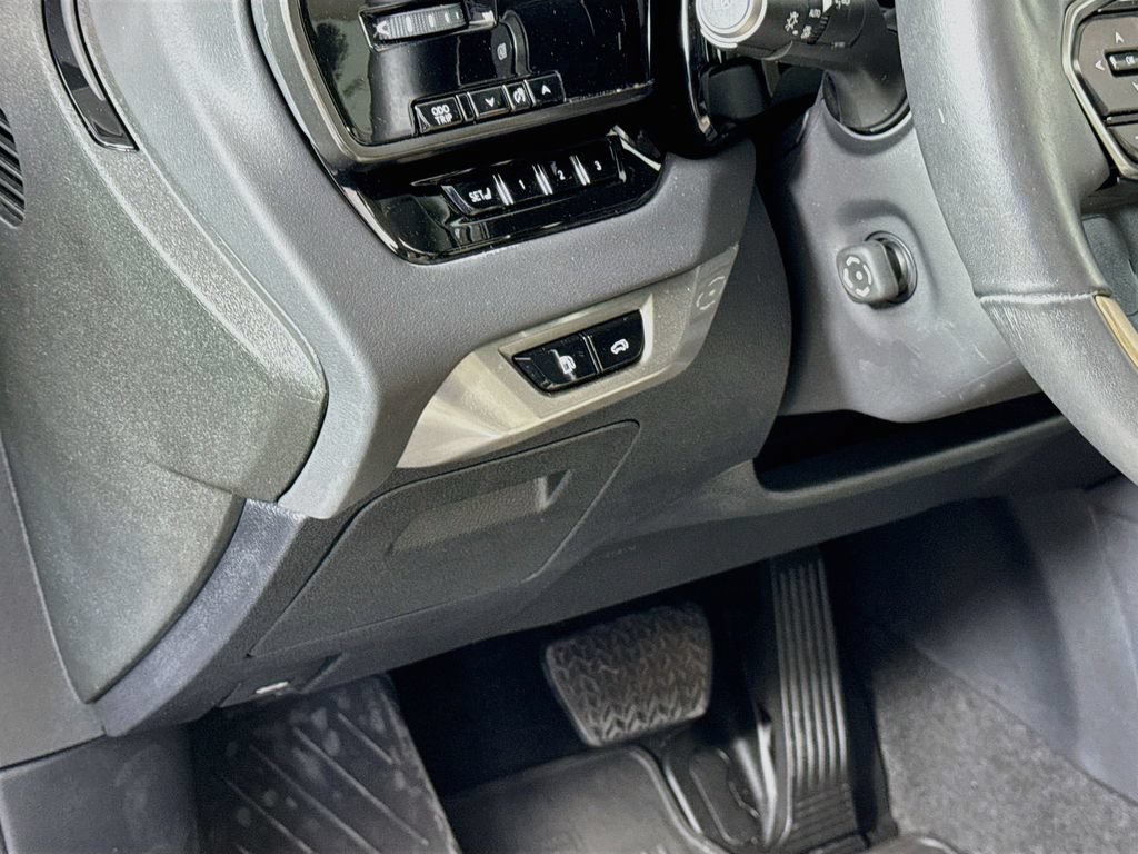 Certified 2023 Lexus RX 350 w/ Cold Area Package AWD/4WD image 10