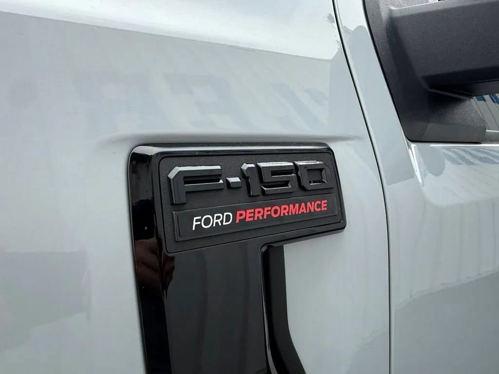 Used 2022 Ford F150 XLT w/ Equipment Group 302A High RWD image 6