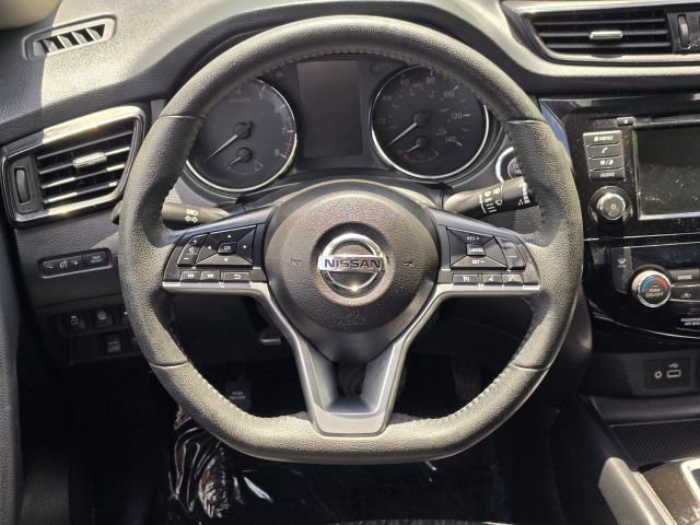 Used 2019 Nissan Rogue SV AWD/4WD image 21
