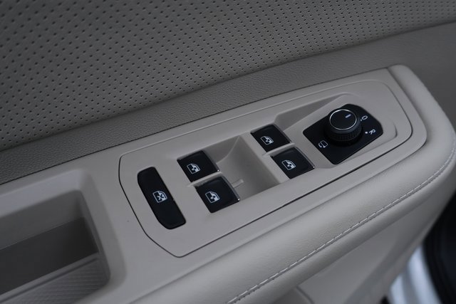 New 2026 Volkswagen Atlas SEL Premium R-Line image 11