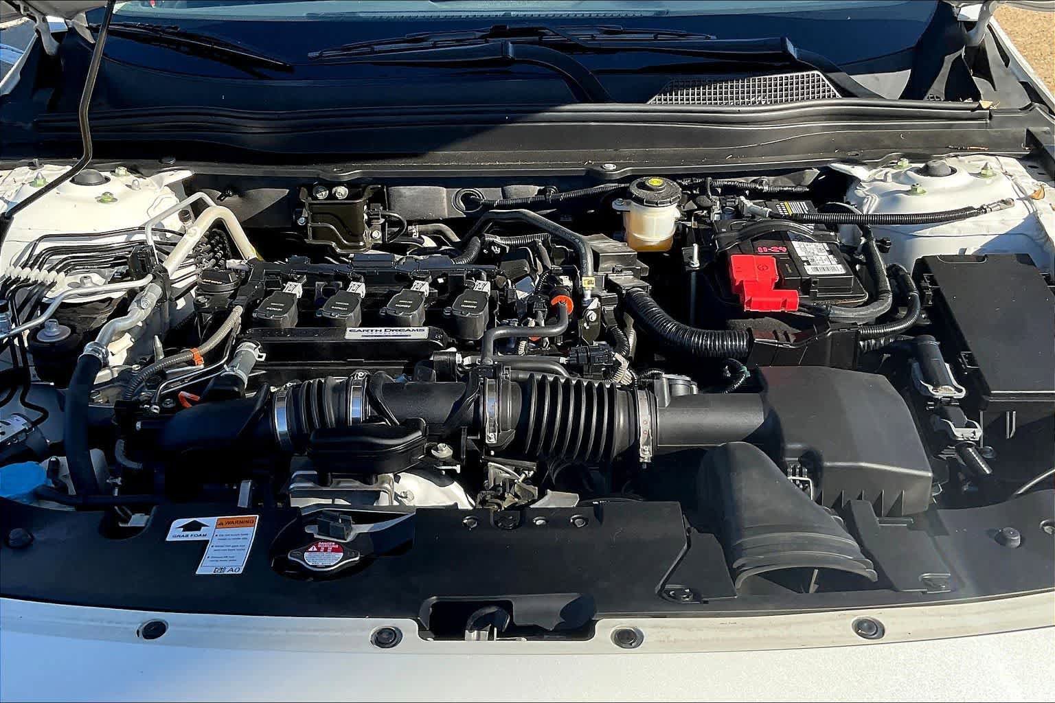 Used 2018 Honda Accord EX-L image 9