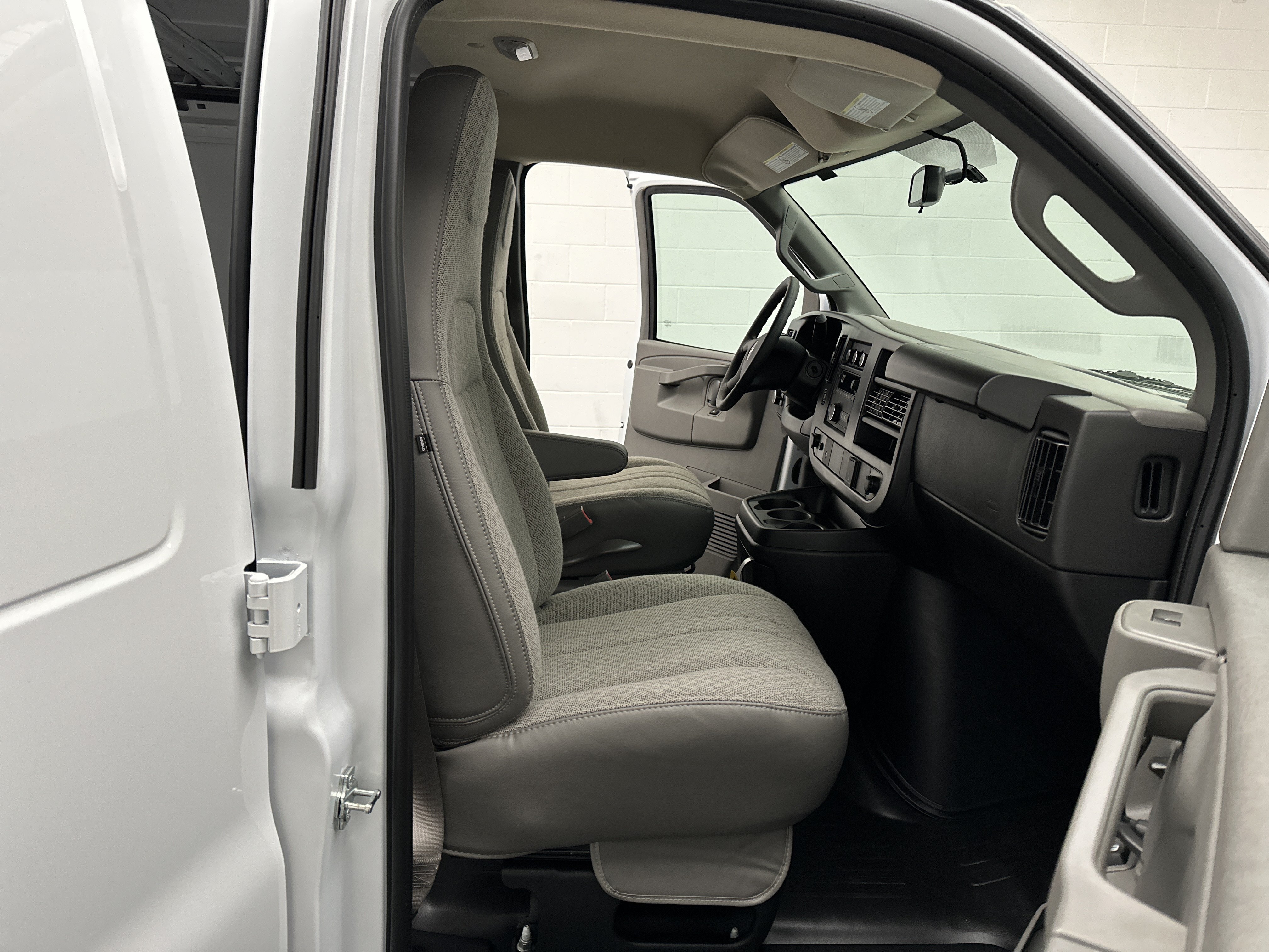 New 2026 Chevrolet Express 2500 w/ Driver Convenience Package RWD image 17