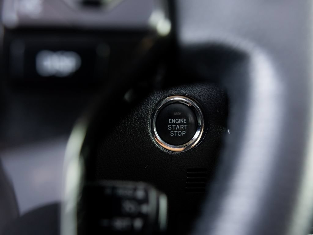 Used 2019 Toyota 4Runner Limited AWD/4WD image 21