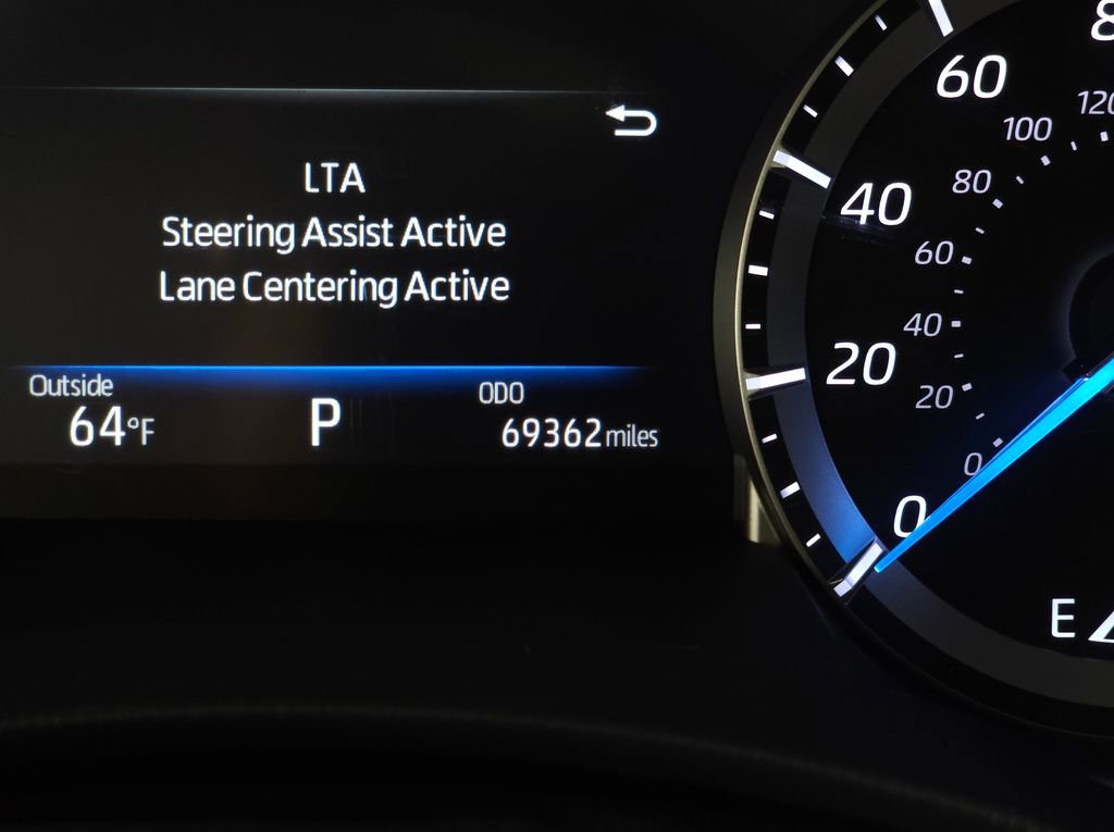 Used 2022 Toyota Highlander Bronze Edition AWD/4WD image 22