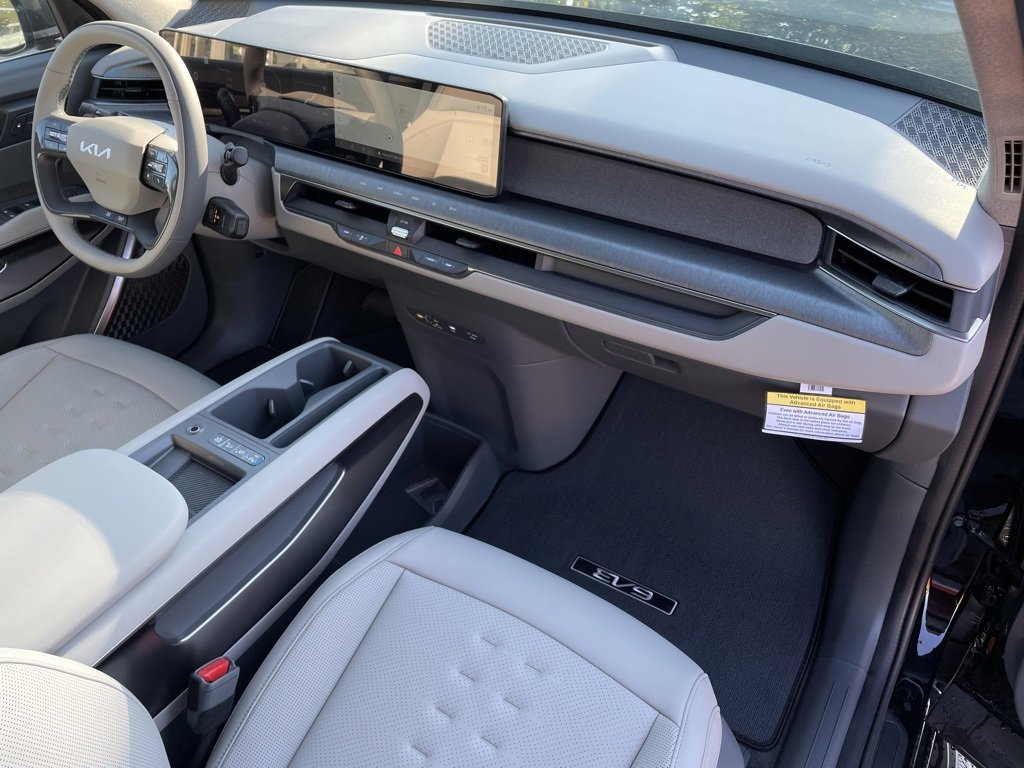New 2026 Kia EV9 Wind image 34